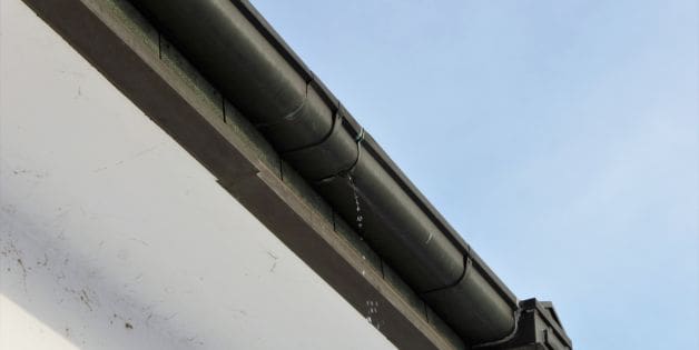 Sealing Gutter Leaks